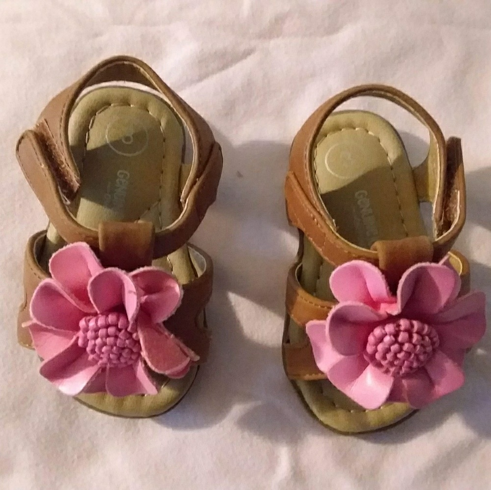 Infant size 3 Brown and pink flower sandal.